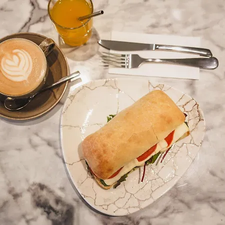 The Circus Living 4* Berlin