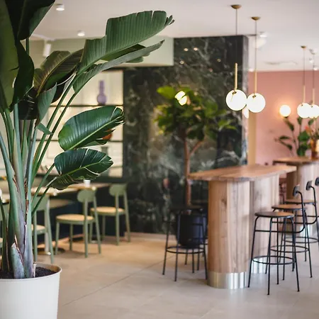 The Circus Living Appart hôtel