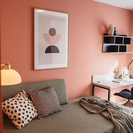 Hotel apartamentowy The Circus Living 4*