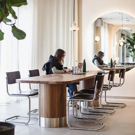 Appart hôtel The Circus Living 4*