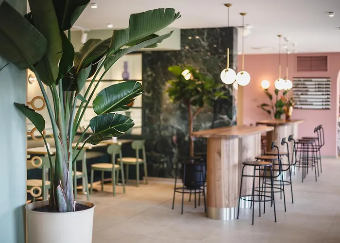 The Circus Living מלון דירות