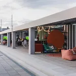Ξενοδοχείο με διαμερίσματα The Circus Living 3*