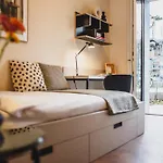 The Circus Living Apartmanhotel