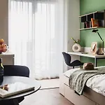 The Circus Living 3*