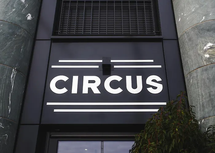 Апарт-отель The Circus Living